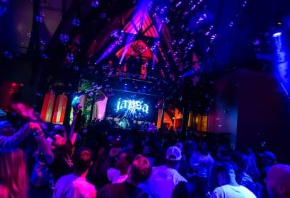 101825_surprise_guest_church_HOSSPHOTOGRAPHY_photos10of95-min