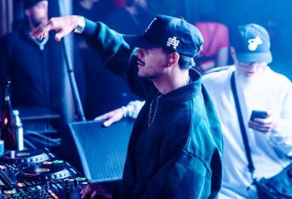 101825_surprise_guest_church_HOSSPHOTOGRAPHY_photos58of95-min