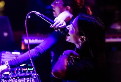 102425_gioli_assia_church_HOSSPHOTOGRAPHY_photos29of83-min