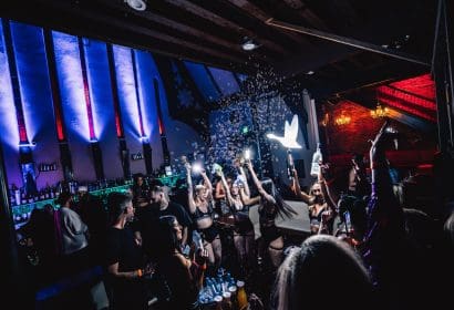 110725_venueandcrowd_church_JasonMyers_photos_232140-min