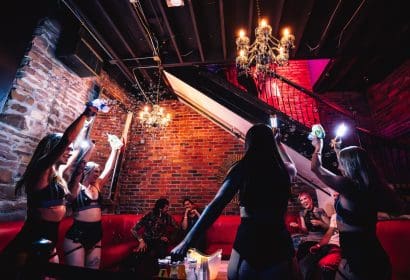 110725_venueandcrowd_church_JasonMyers_photos_233710-min