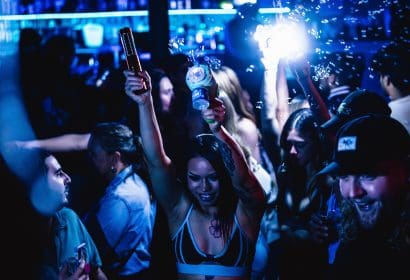 110725_venueandcrowd_church_JasonMyers_photos_234921-min