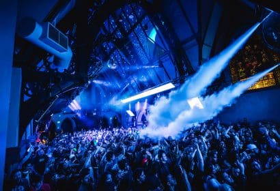 120525_venueandcrowd_church_jasonmyers_photos_102405