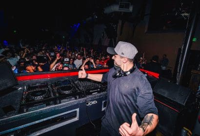 010126_drkr_church_jasonmyers_photos_233331-min